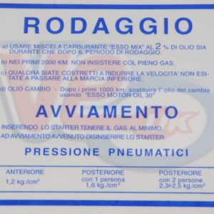 BLUE ITALIAN RUNNING IN STICKER WITH ITALIAN TEXT – 120mm x 110mm
