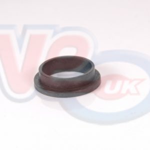 LARGE REAR HUB BACKPLATE STEPPED RUBBER SEAL – 32mm(26.5mm) x 23.5mm x 8mm