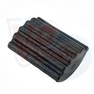 REAR BRAKE PEDAL RUBBER – LATER STYLE WITH GROOVED DESIGN